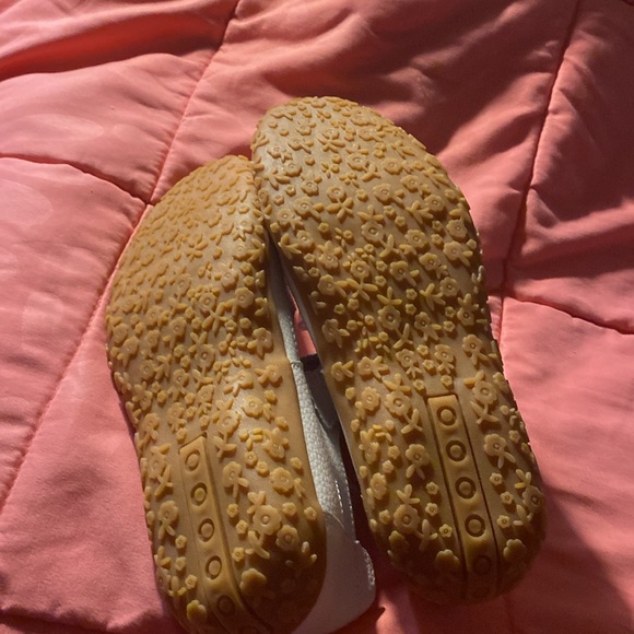 Nanccy comfort shoes 71/2 womens nwot white - Picture 6 of 7